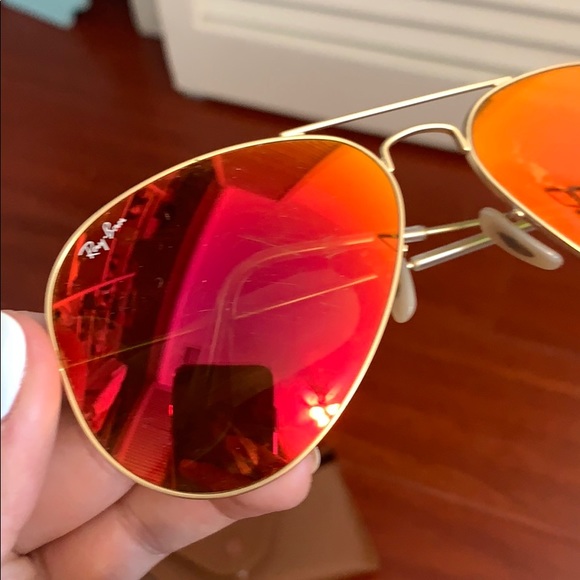 Ray Ban Aviator flash (reflective) lenses - Picture 3 of 5